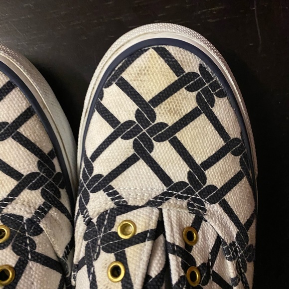 MILLY Sperry tip sider sneakers 8 - Picture 2 of 5